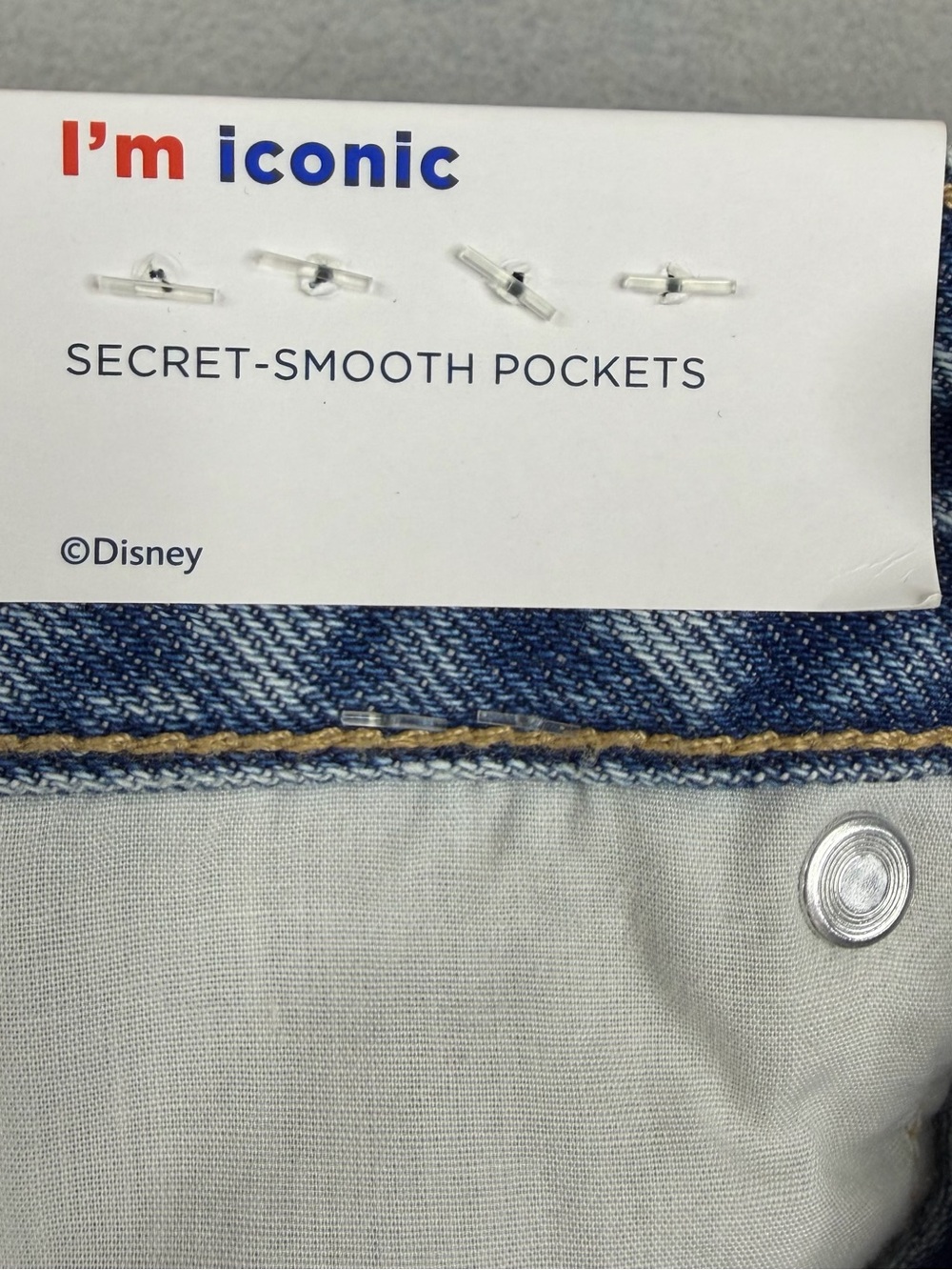Old Navy x Disney Minnie Mouse High Rise Denim Cutoff Shorts NWT Size 2 - Picture 9 of 11